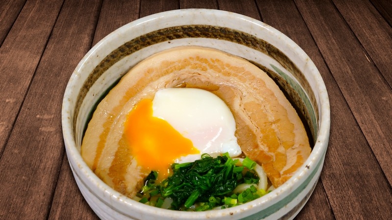 贅沢！！1枚角煮うどん