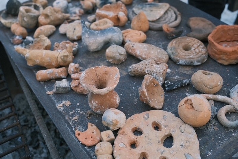 土器づくりの様子