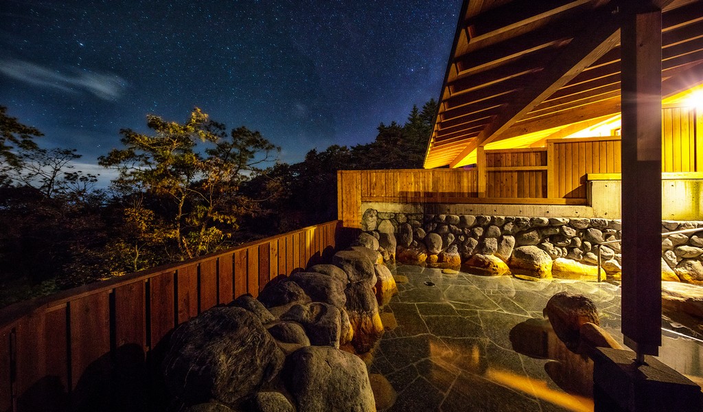 星空露天風呂